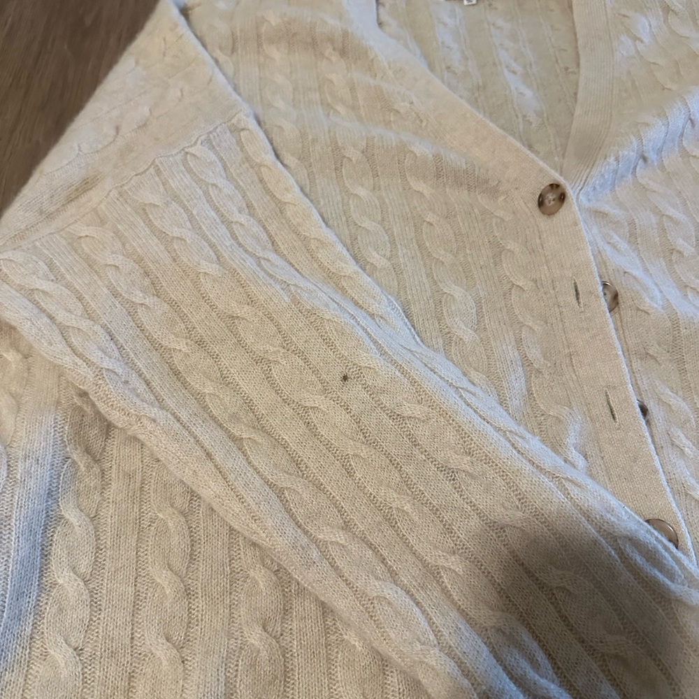 Reformation Guista Cashmere Cardigan - Picture 7 of 11